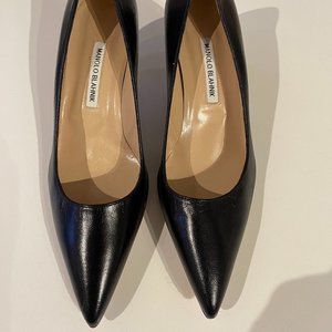 Manolo Blahnick drop price would love to clean my closet